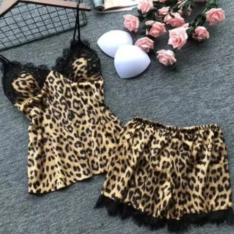 sexy lace splicing leopard print suspenders and leopard print shorts two-piece set