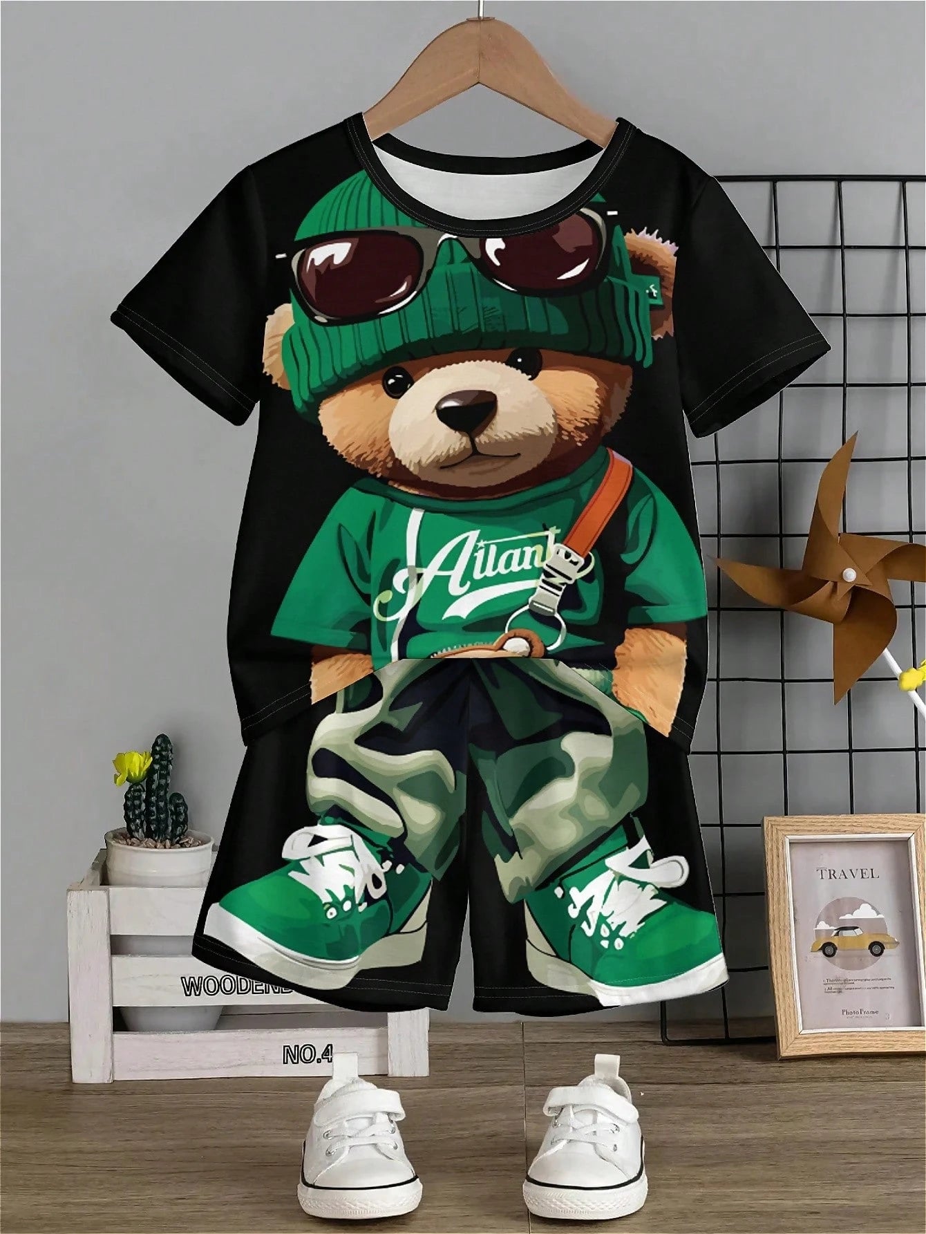 Summer fashion hot little boy summer cute cartoon digital print short-sleeved T-shirt and shorts, hot round neck suit